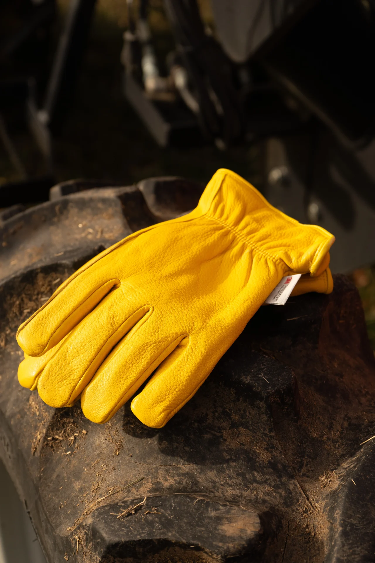Prescott Glove 5 Prescot both on top